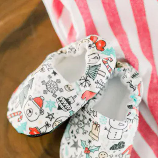Pair of Winter Doodle Organic Baby Shoes Moccs with Christmas theme by Weepereas